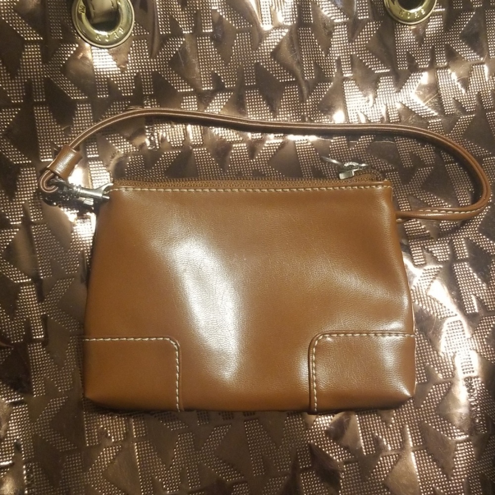 Liz Claiborne Wristlet